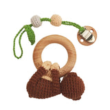 Gehäkelter Spielbogen-Anhänger Affe CHARLIE aus Bio-Baumwolle von SindiBaba_Fair-Trade und in Handarbeit hergstellt_Detail von hinten