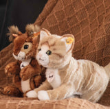 Eichhönchen Niki von Steiff_mit Katze