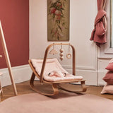 Charlie Crane Babywiege Organic Nude in Kinderzimmer