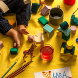 Kinderzimmer-Boden mit Elementen von Baukasten Movement der Tiny Art Collection von Grimm's