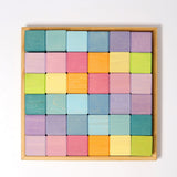 Grimm's Pastell Mosaik mit 36 Holzklötzen im Holzrahmen
