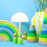 Grimm's Holzspielzeug in Neongrün