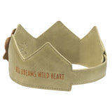 Krone Biene Grete von Little Who in Seitenansicht