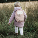 little-who-rucksack-kinder-kita-vegan-grosse-eule-isolde-kind-draussen