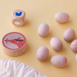 Detailansicht mit Eiern von Kooperationsspiel "Cluck, cluck! The fox!" von Londji