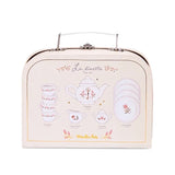 Rückseite Koffer von Tee-Service "La petite ecole de danse" von Moulin Roty aus Porzellan