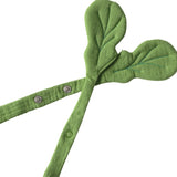 Verschluss von Radieschen-Lätzchen "Ramona the Radish" von Oli&Carol