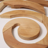 Nahaufnahme Holz von Grimms Geburstagsspirale Natur