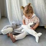 Mädchen mit großem und kleinem Wal von Senger Naturwelt