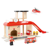 Feuerwache aus Holz von small foot mit Feuerwehr-Zubehör