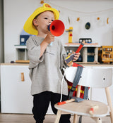Feuerwehrrucksack mit umfangreichem Zubehör