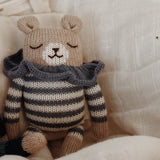 Teddy aus Baby-Alpakawolle | Gestreifter Strampler