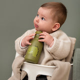 Edelstahl-Trinkflasche "Mr. Dino" für Kinder von Trixie_350 ml_Trinkflasche Mr. Dino mit Kind