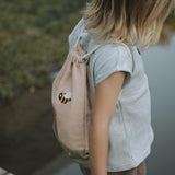 Turnbeutel "Bär & Biene" von Little Who_Kind mit Turnbeutel_2