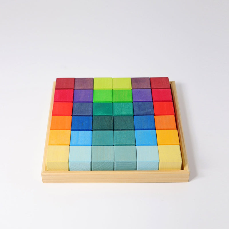 Mosaik Regenbogen | 36 Bauklötze im Holzrahmen