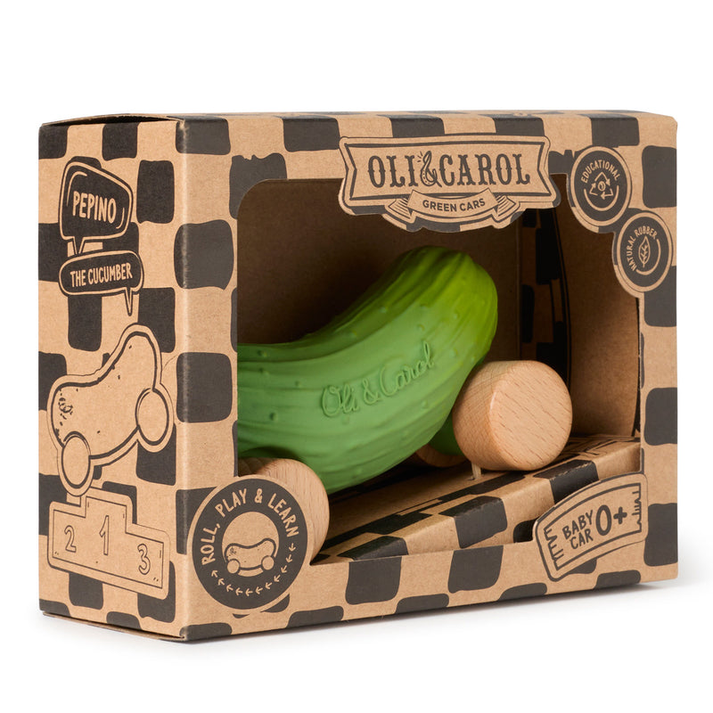 Gurken Spielzeugauto Pepino the Cucumber von Oli & Carol in Verpackung Schrägansicht