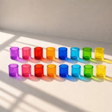16 Lichtbauzylinder von Bauspiel im Sonenlicht