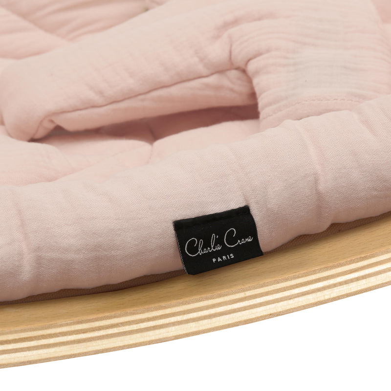 Detailansicht mit Label von Charlie Crane Babywiege Organic Nude