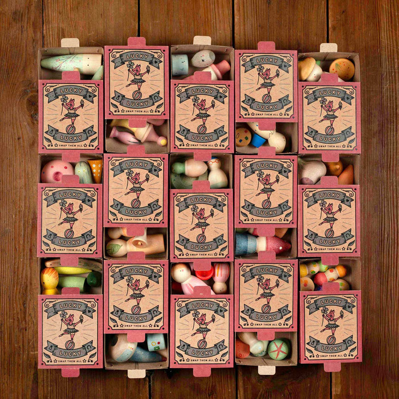 15 Lucky Lucky Überraschungsboxen der 4. Edition von Grapat