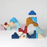 Konstruktion aus Bauklötzen von Baukasten Wave der Tiny Art Collection von Grimm's