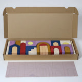 Geöffnete Verpackung von Panorama Baukasten der Grimm's Tiny Art Collection