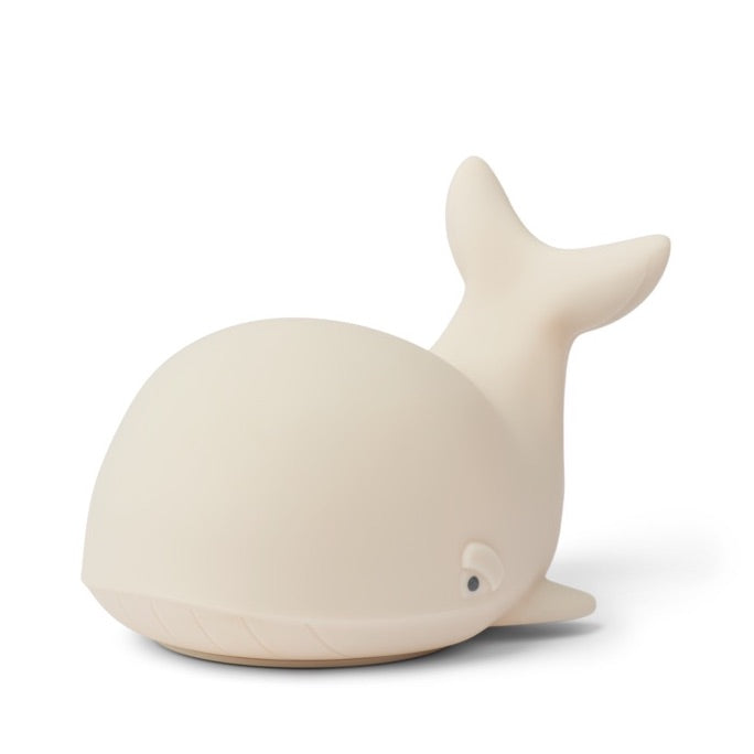Nachtlicht Wal Winston von Liewood in Schrägansicht
