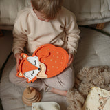 Junge mit Little Lights Fuchs Kinderlampe