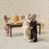 Maileg Hochzeitsmäuse Paar in Box Mama & Papa_04