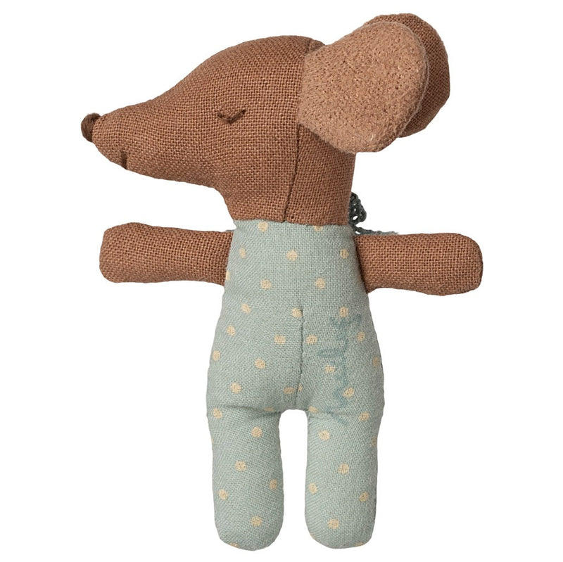 maileg-schlaefrige-babymaus-in-streichholzschachtel-01_schlafende Seite