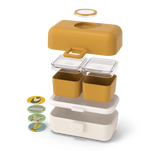 Gestapelte Einzelteile von Lunchbox Bento-Box von monbento in senfgelb