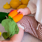 Mini Doudou & Beißring Cathy the Carrot von Oli & Carol_05