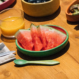 Wassermelonen-Schnitten auf Holzteller Wally the Watermelon von Oli&Carol