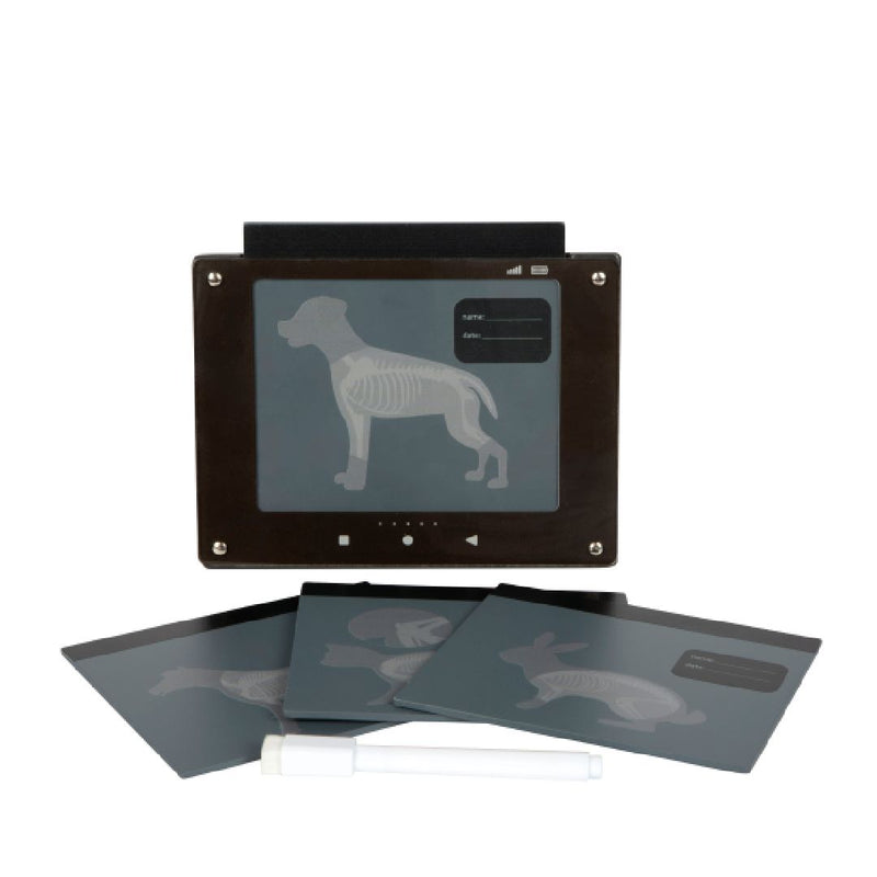 Tablet von small foot Tierarzt-Tasche mit Hase und umfangreichem Tierarzt-Zubehör