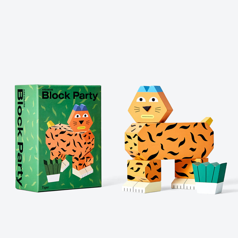 BLOCK PARTY Holzfigur "Tiger" von Areaware_Verpackung mit Figur
