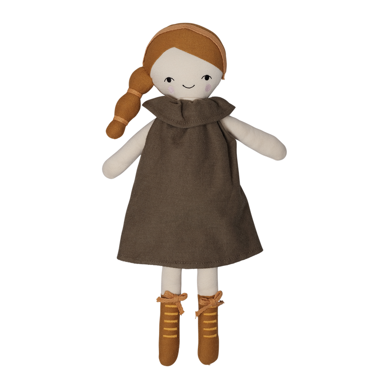 Baumwoll-Puppe "Acorn" von Fabelab mit roten Haaren und braunem Kleid