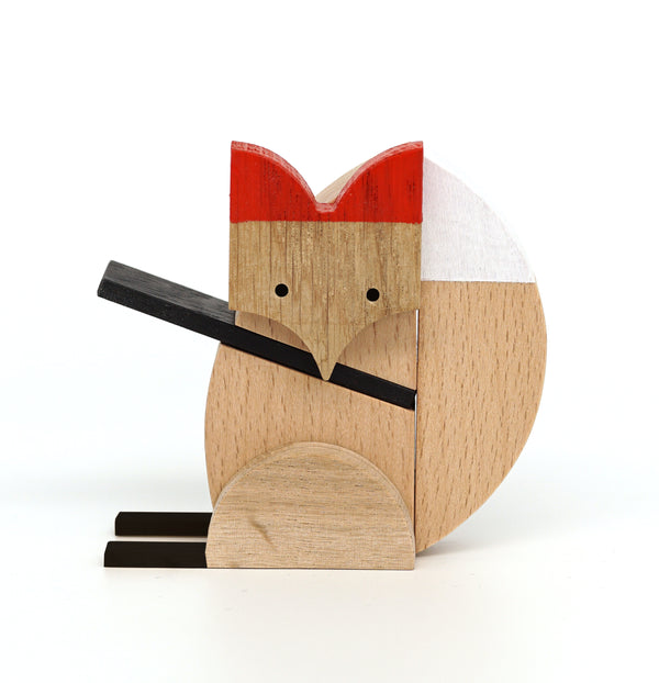 Nordic Fox Holzpuzzle mit Magneten von ESNAF TOYS-sitzend